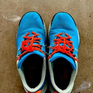 Nike sneakers for big boys